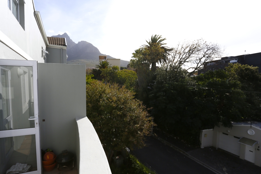 4 Bedroom Property for Sale in Rondebosch Village Western Cape